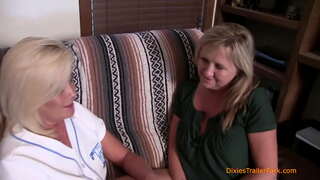 ��� MILF ලෙව කෑම මෝඩයෙක්, ලැබෙන වියරුව ආරම්භ