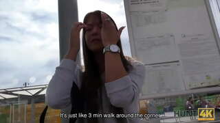 HUNT4K. امیر آدمی خرید سکتے ہیں تنگ نوجوانوں کی اندام نہانی اور ڈرل اس کے تمام دن طویل