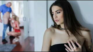 Milf Sneaking ar A Cailín BF