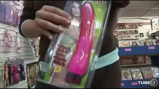 ВСІ АМЕРИКАНСЬКІ ПОВІЇ БЕЗ ЦЕНЗУРИ 3 - Сцена 2 - Секс Тубстер