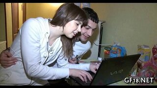 Tiesiog spokso į šį žavinga gir