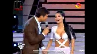 Silvina Escudero spandex සුදු