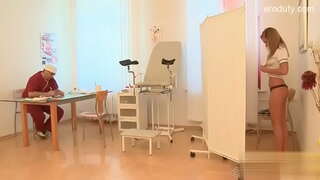 ���ैटिन देश की निगलना