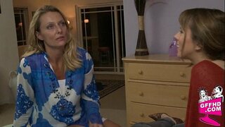 Zmysłowe lesbijki 0665