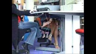 ���्पष्टवादी पुस्तकालय upskirt