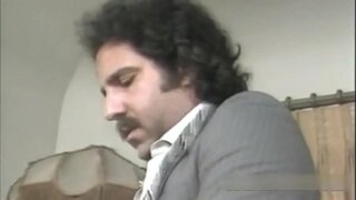 Mabuhok British Babae Na Tamod Sa Loob Ng