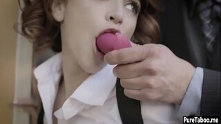 Amens guy ani satis a parva puella