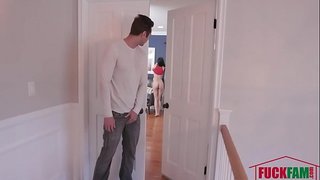 Squirts Luchdaich Na Cum Air nighean [f]&amp;#039;s an t-Aodann - Harmony Wonder