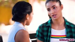 Ľ�烬和Emily计划解除咒语