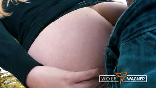 Konservative në kërkim zonja CLAUDIA SWEA tregon se atë e saj të brendshme zuskë dhe shkon të gjithë rrugës në publik (të PLOTË SKENËN)! ▁▃▅▆ UJKU WAGNER DATA ▆▅▃▁ wolfwagner.data